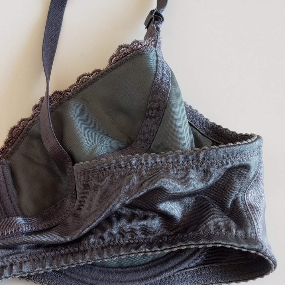 Wacoal gray bra - Picture 8 of 8